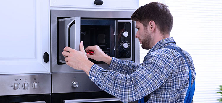 Zephyr Residential Microwave Repair in Cornwall